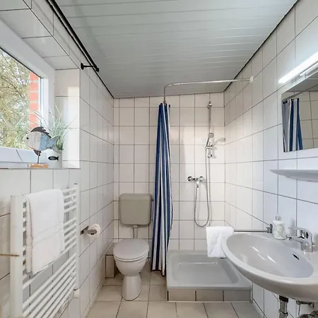 Der Am Meer, Reetdachhaeuschen Feriehus Femern